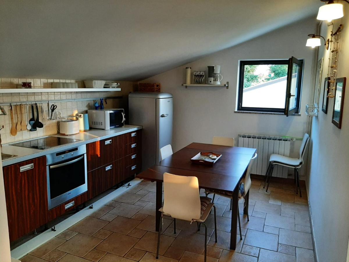 Nice, Cosy Studio Apartment With Shared Outdoor Pool Banjole Exterior photo